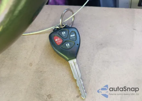 2010 Toyota Corolla S from USA, damaged, VIN 2T1BU4EE1AC235202